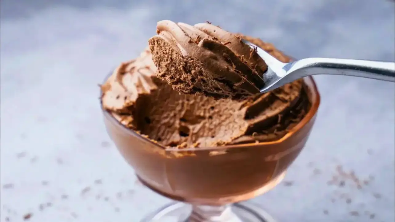 2 Ingredient Chocolate Mousse