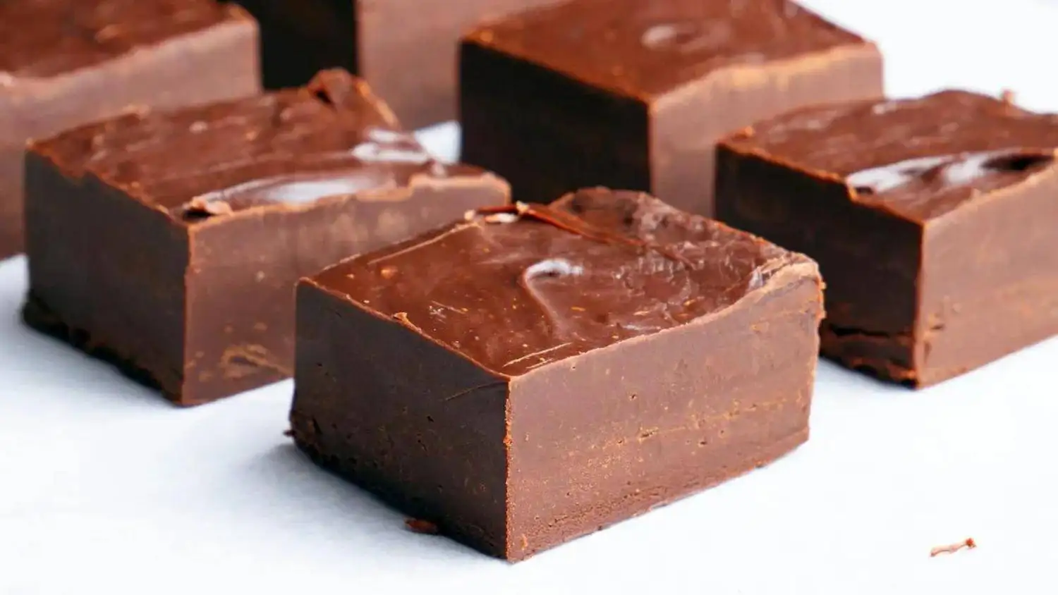 Easy 2 Ingredient Chocolate Fudge Recipe