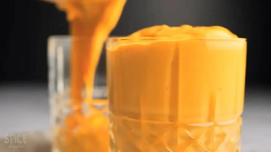 1-Minute Mango Smoothie serving in glasses