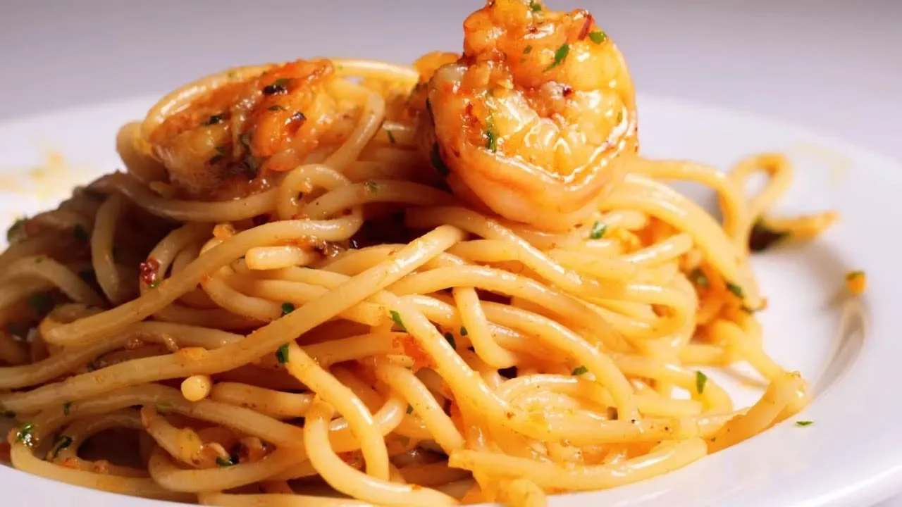 Spicy Garlic Shrimp Pasta