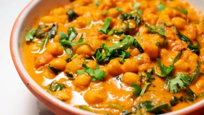 Chickpea Spinach Curry