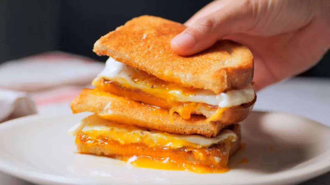 Egg cheese sandwich