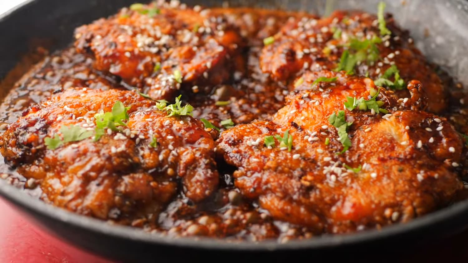 honey garlic chicken piece in a pan