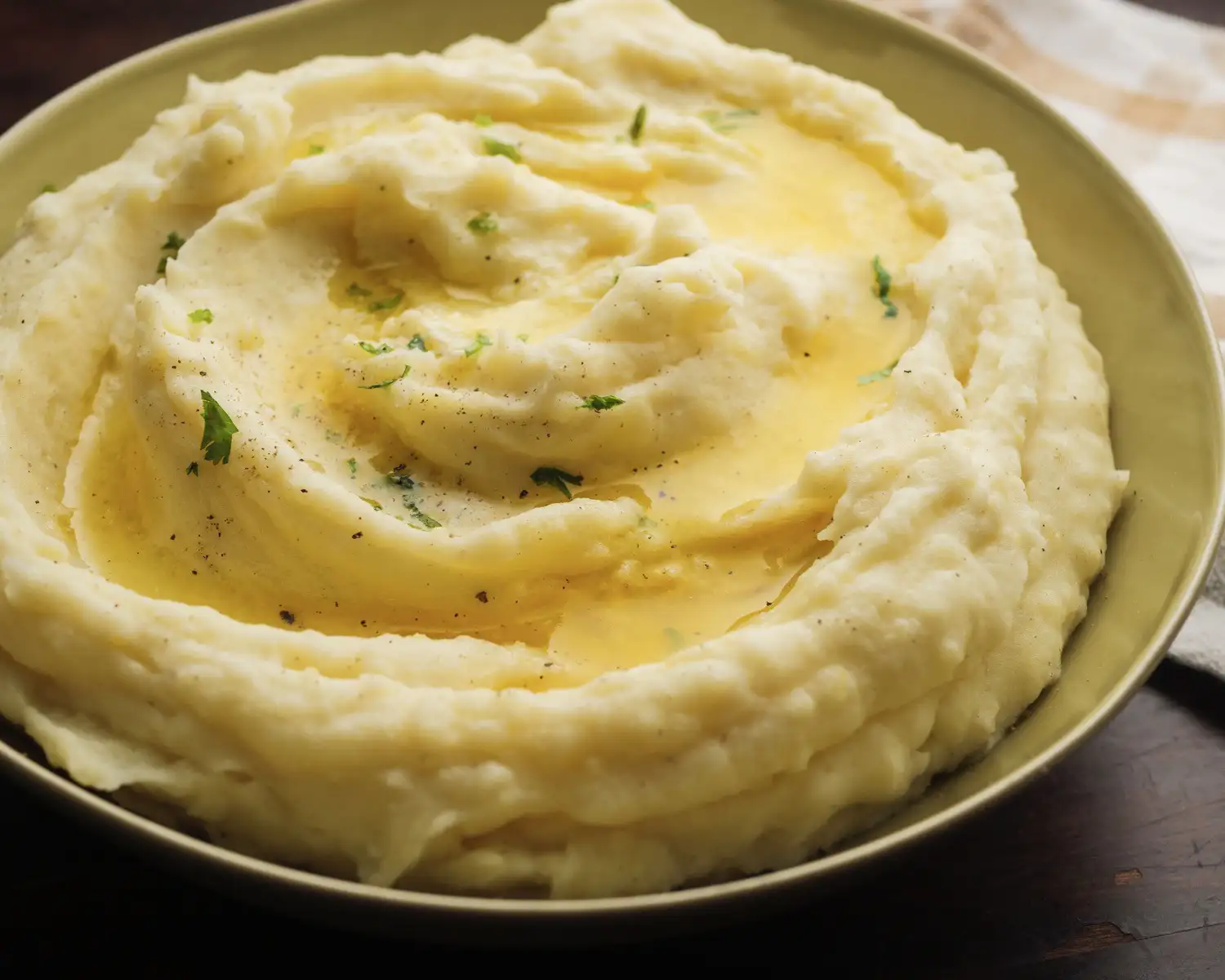 Mashed Potatoes Recipe on a serving bowl