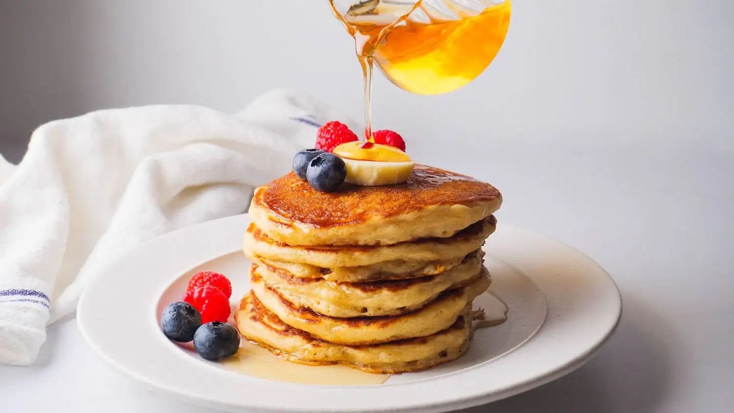 Easy Fluffy Pancakes Recipe