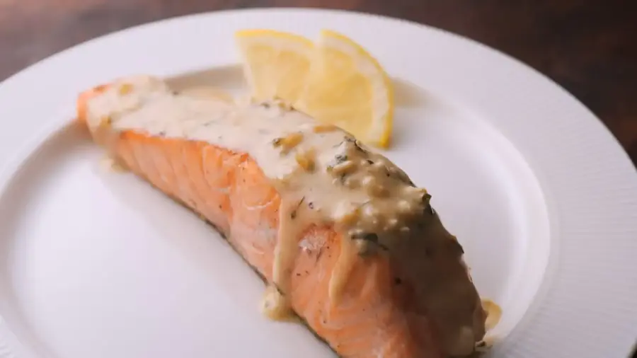 Creamy Lemon Butter Sauce Recipe drizzle over pan-seared salmon fish