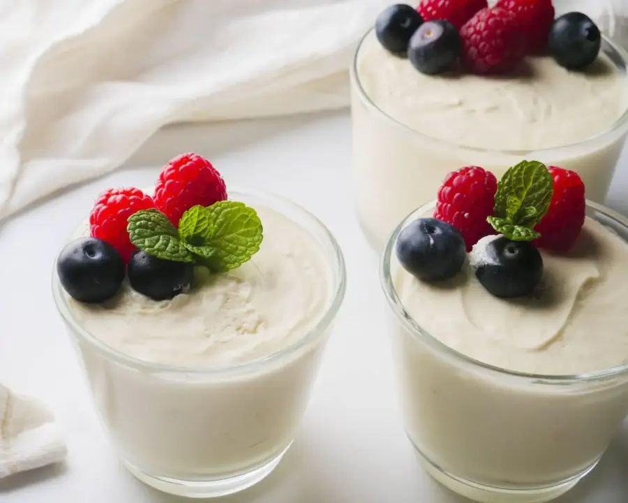 White Chocolate Mousse Recipe in serving glasswares